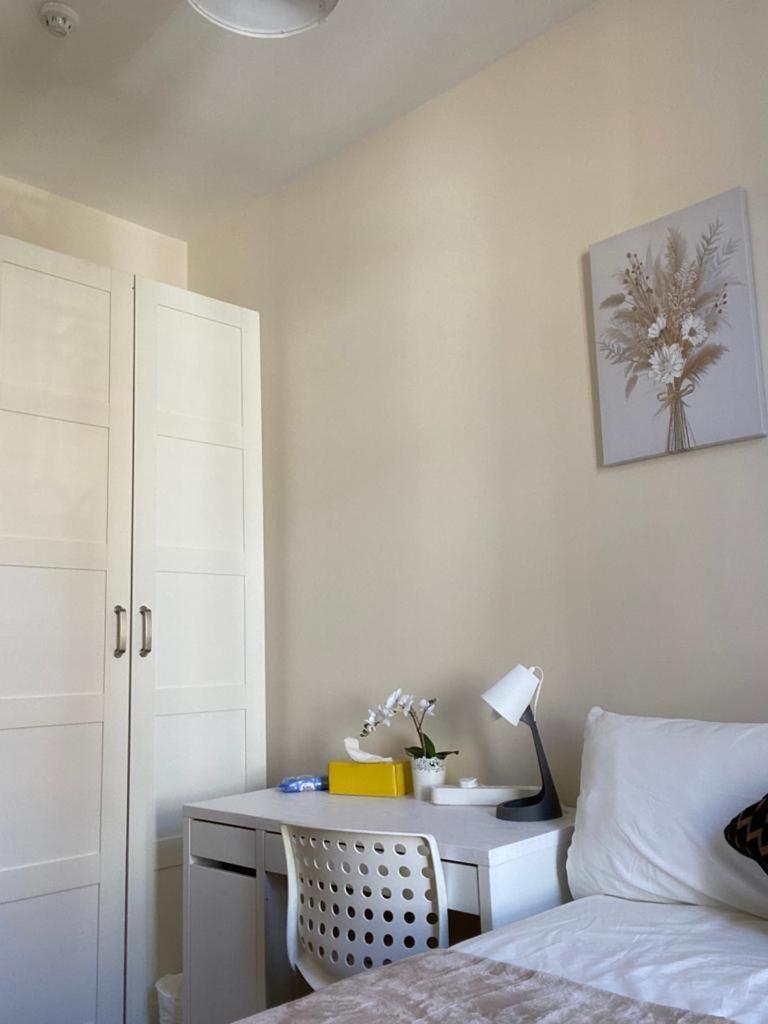 Lovely Private Rooms In Camden, Central Londra Dış mekan fotoğraf